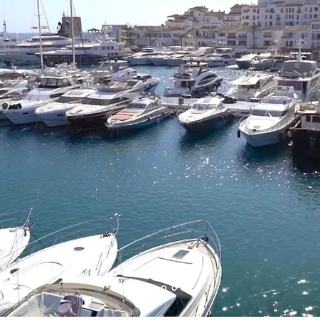 Marina Banus -puerto Banus *